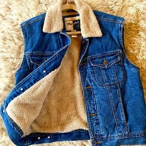 Women’s denim Wrangler fleece lined vest